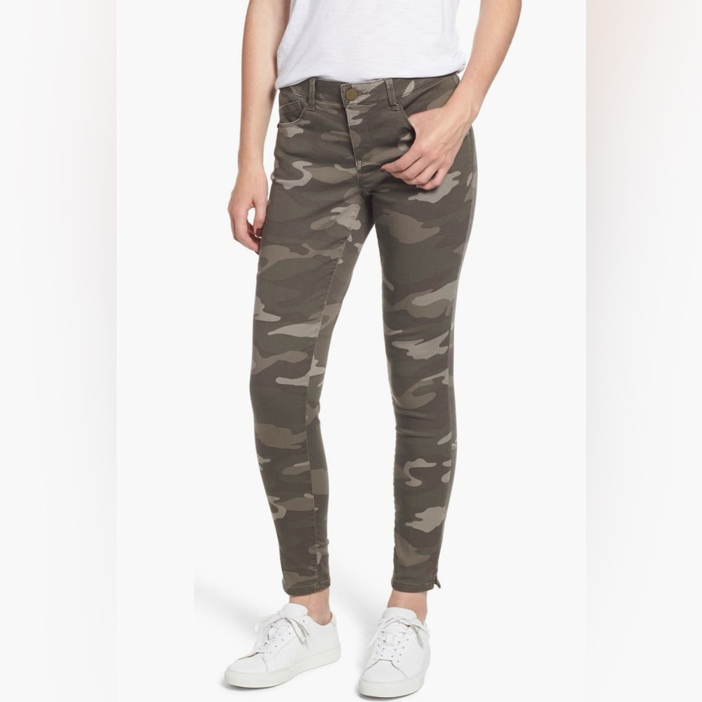 Wit & Wisdom Ab-Solution Ankle Skinny Jeans in Mushroom Camo